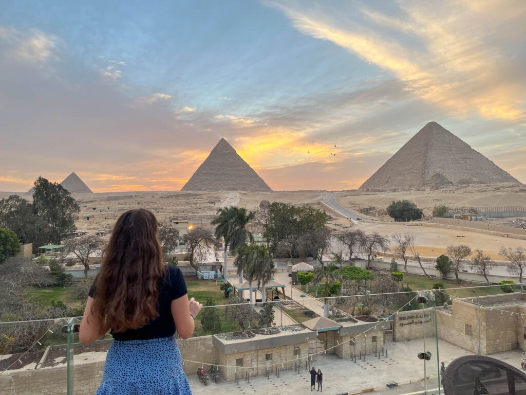Pirámides de Guiza al atardecer Egipto